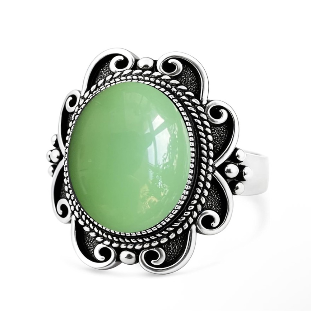 Genuine Jade Stone 925 Sterling Silver
Vintage Bohemian Statement Chunky Ring